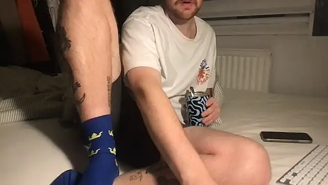 Angus80085 online show from 11/01/25, 11:40