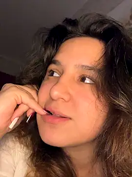 Luisaa rosee online show from 10/10/25, 03:44