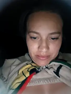 Snapshot of Meloddy__ chatting on 10/26/25, 03:45 Meloddy   online show from 10/26/25, 03:45