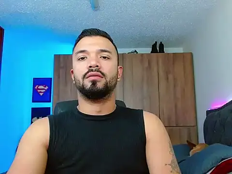 mathewv  online show from 11/17/25, 10:04