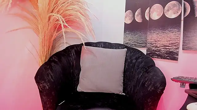 cloemorningstar online show from 10/19/25, 08:37