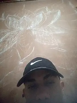 Snapshot of mestre637 chatting on 10/09/25, 02:15 mestre637 online show from 10/09/25, 02:15