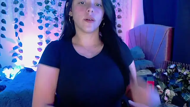 Chloe-laurent03 online show from 03/02/26, 11:33