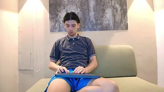 ISRAEL GRAY online show from 10/08/25, 12:14