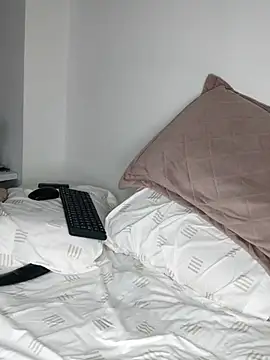 Snapshot of Zoe_riivas chatting on 01/10/26, 09:44 Zoe riivas online show from 01/10/26, 09:44