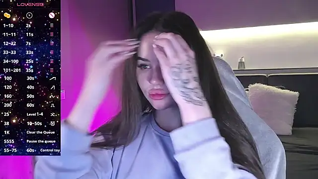 AlmaryKim online show from 12/04/24, 09:02