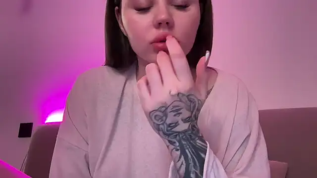 AlmaryKim online show from 03/21/26, 09:07