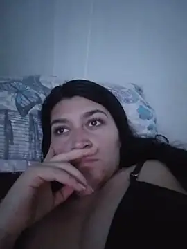 alejitasweet online show from 10/26/25, 03:45