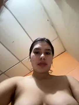 Brianna bunny05 online show from 05/12/26, 03:25