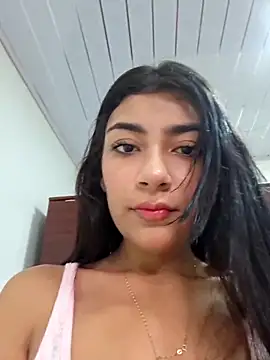 Snapshot of Sweed-virgin-pussy chatting on 04/29/26, 05:30 Sweed-virgin-pussy online show from 04/29/26, 05:30