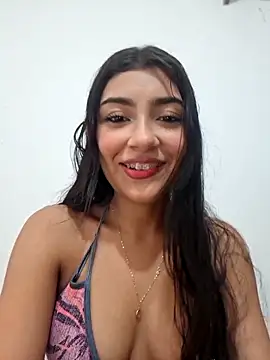 Snapshot of Sweed-virgin-pussy chatting on 05/21/26, 07:32 Sweed-virgin-pussy online show from 05/21/26, 07:32