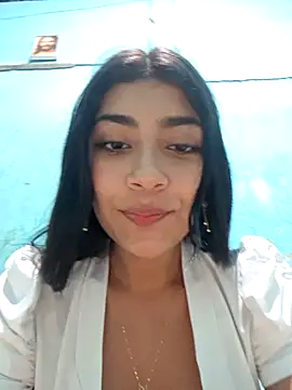 Snapshot of Sweed-virgin-pussy chatting on 05/28/26, 01:47 Sweed-virgin-pussy online show from 05/28/26, 01:47