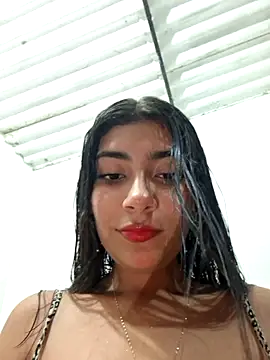 Snapshot of Sweed-virgin-pussy chatting on 06/10/26, 01:17 Sweed-virgin-pussy online show from 06/10/26, 01:17