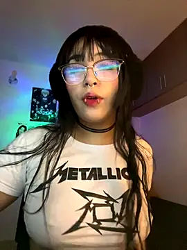 Hinatamoon  online show from 11/08/25, 05:18