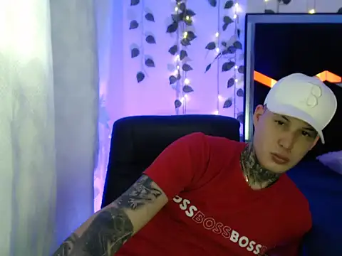 Snapshot of monster_Dickdr chatting on 09/30/25, 06:24 monster Dickdr online show from 09/30/25, 06:24