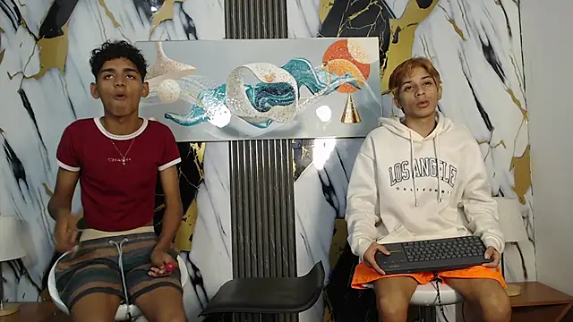 VERY HOT GUYS online show from 03/22/26, 01:20