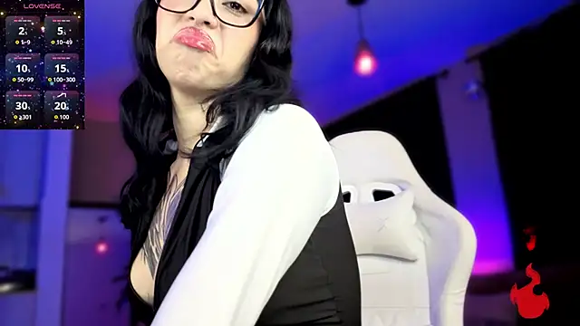 VanessaBlackrose online show from 05/21/26, 03:46