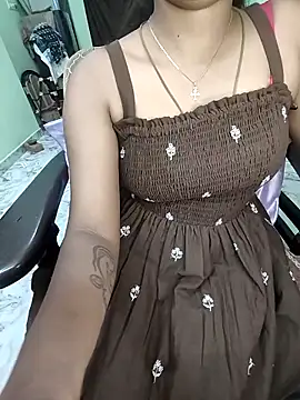 Snapshot of tamil_thaara03 chatting on 03/23/26, 06:12 tamil thaara03 online show from 03/23/26, 06:12