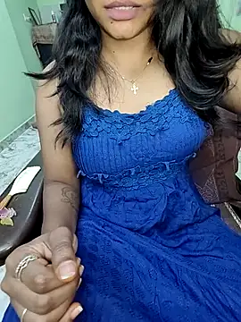 Snapshot of tamil_thaara03 chatting on 04/20/26, 05:59 tamil thaara03 online show from 04/20/26, 05:59