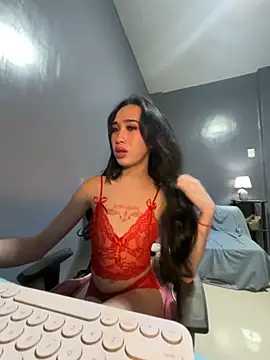 Snapshot of SweetRosie18 chatting on 10/15/25, 03:45 SweetRosie18 online show from 10/15/25, 03:45