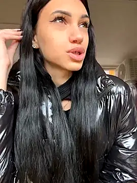 ilariea girl online show from 10/14/25, 06:47