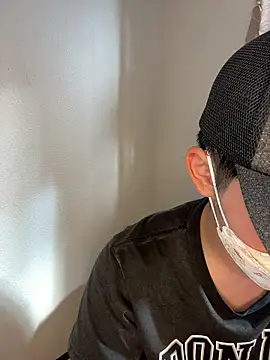 Snapshot of kumatan3434 chatting on 10/15/25, 06:35 kumatan3434 online show from 10/15/25, 06:35