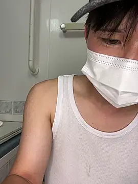 Snapshot of kumatan3434 chatting on 10/24/25, 02:24 kumatan3434 online show from 10/24/25, 02:24