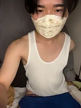 Snapshot of kumatan3434 chatting on 03/22/26, 10:51 kumatan3434 online show from 03/22/26, 10:51