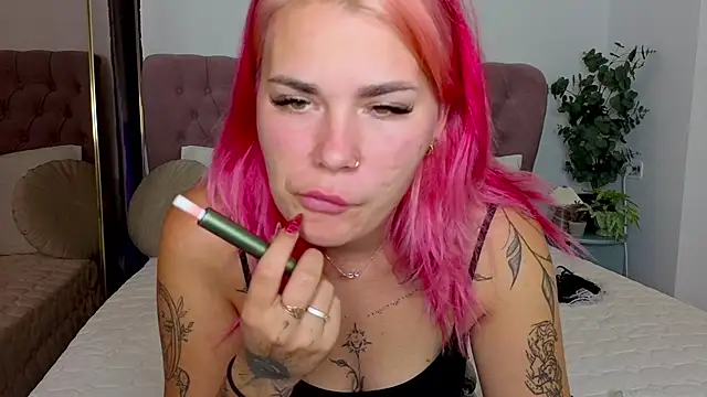 Naughty kittyy1 online show from 10/02/25, 12:39