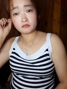 Snapshot of Bum_538 chatting on 10/28/25, 12:41 Bum 538 online show from 10/28/25, 12:41