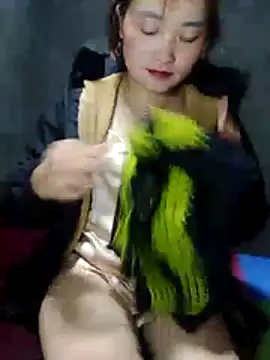 Snapshot of Bum_538 chatting on 11/17/25, 01:33 Bum 538 online show from 11/17/25, 01:33