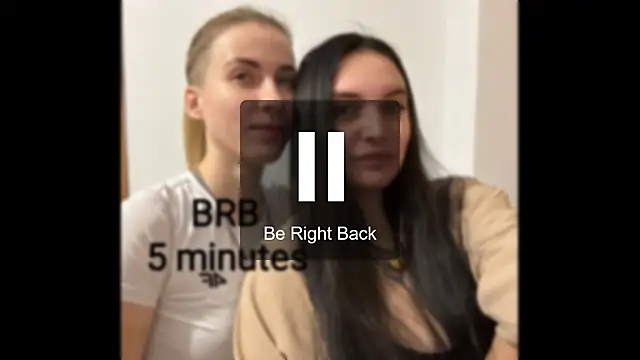 Snapshot of Mary_12 chatting on 10/07/25, 08:28 Mary 12 online show from 10/07/25, 08:28