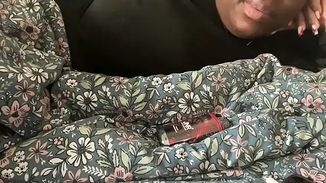 nanaisbackk online show from 02/23/26, 12:13