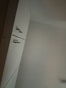 Victoria6989 online show from 12/18/25, 10:54