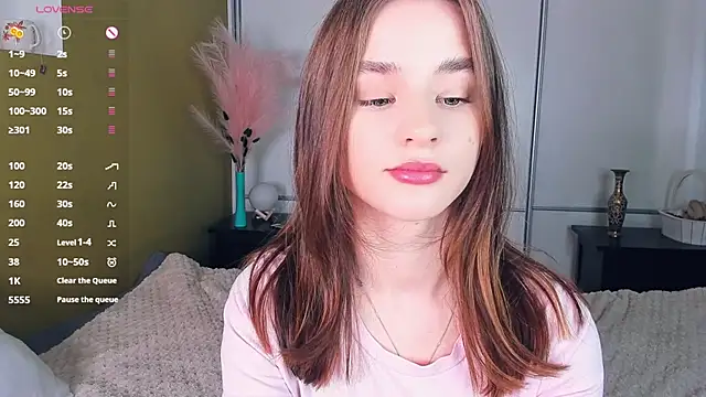 Snapshot of JinnyMcie chatting on 03/21/26, 09:25 JinnyMcie online show from 03/21/26, 09:25