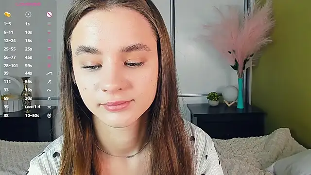 Snapshot of JinnyMcie chatting on 04/10/26, 07:46 JinnyMcie online show from 04/10/26, 07:46