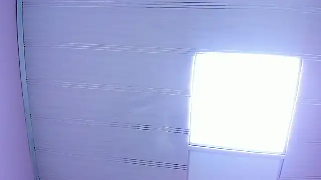 LeaMoreau22 online show from 10/22/25, 11:10