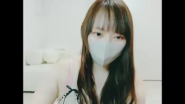 Snapshot of Risa_love chatting on 11/05/25, 01:33 Risa love online show from 11/05/25, 01:33