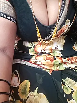 Snapshot of Tamil_Ammani chatting on 01/31/26, 07:11 Tamil Ammani online show from 01/31/26, 07:11