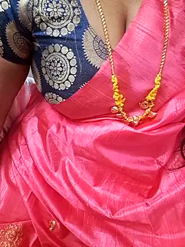 Snapshot of Tamil_Ammani chatting on 02/01/26, 02:59 Tamil Ammani online show from 02/01/26, 02:59