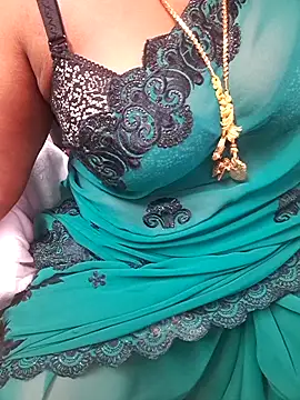 Snapshot of Tamil_Ammani chatting on 02/27/26, 06:02 Tamil Ammani online show from 02/27/26, 06:02