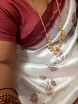 Snapshot of Tamil_Ammani chatting on 03/13/26, 01:12 Tamil Ammani online show from 03/13/26, 01:12