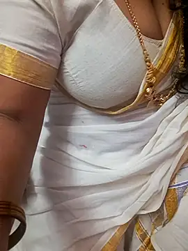 Snapshot of Tamil_Ammani chatting on 03/13/26, 04:46 Tamil Ammani online show from 03/13/26, 04:46