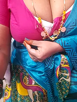 Snapshot of Tamil_Ammani chatting on 03/22/26, 10:07 Tamil Ammani online show from 03/22/26, 10:07