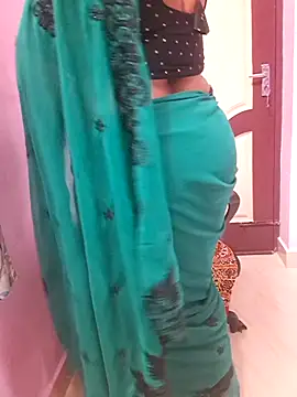 Snapshot of Tamil_Ammani chatting on 06/05/26, 07:52 Tamil Ammani online show from 06/05/26, 07:52