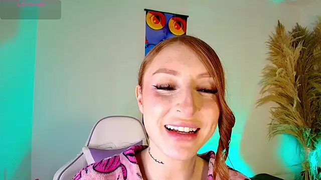 Snapshot of Bennuluspeach_ chatting on 05/20/26, 11:05 Bennuluspeach online show from 05/20/26, 11:05