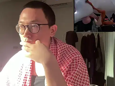 yewuzhibb online show from 10/13/25, 04:18