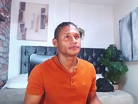 casike1 online show from 10/05/25, 04:49