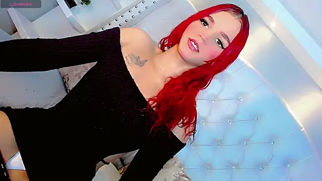 Saraa Jone online show from 11/22/25, 12:04