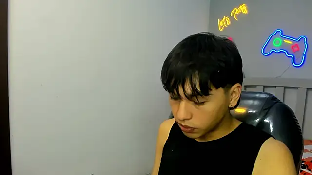 Snapshot of StiwenTwink chatting on 10/10/25, 07:24 StiwenTwink online show from 10/10/25, 07:24